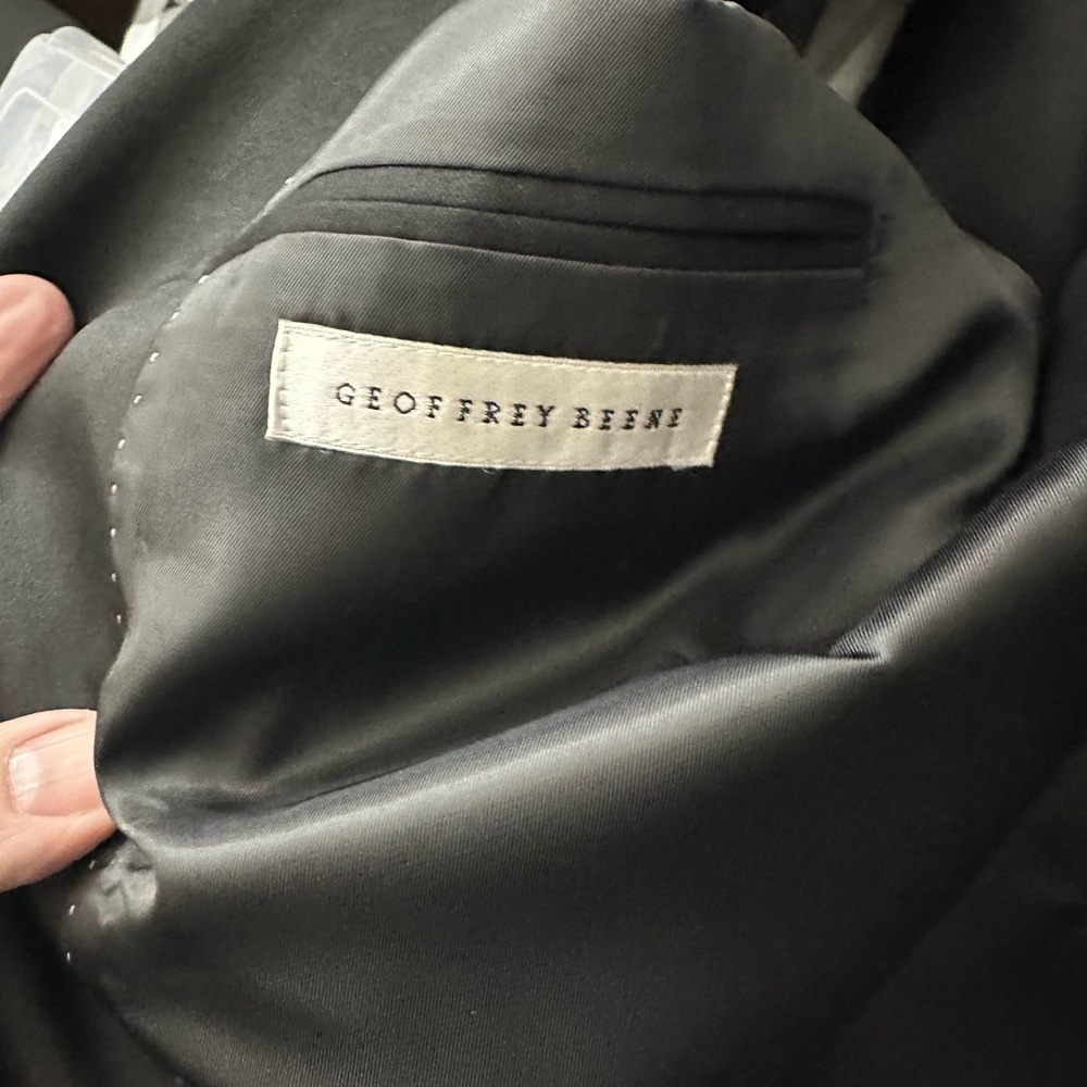 Geoffrey Beene Black Tuxedo - Picture 10 of 10